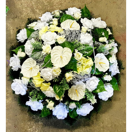 10012.  Veniec Borovica 50 plná zdobená