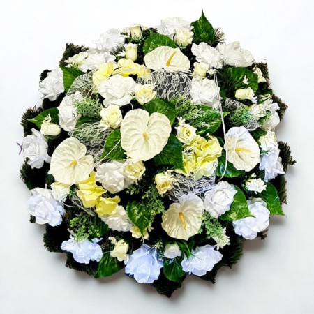 10012.  Veniec Borovica 50 plná zdobená