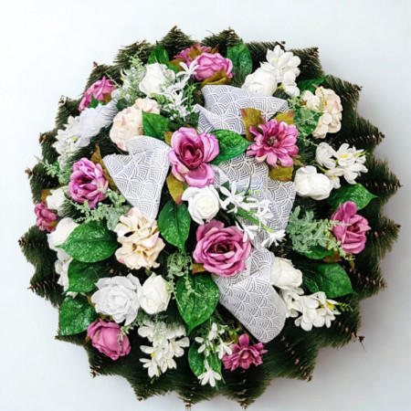 10013.  Veniec Borovica 60 plná zdobená