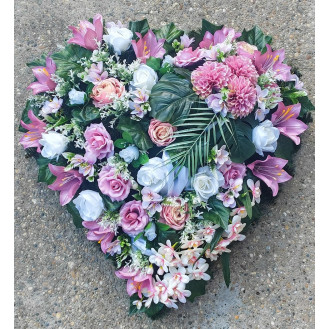 10097. Srdce borovica velké drôt zdobené